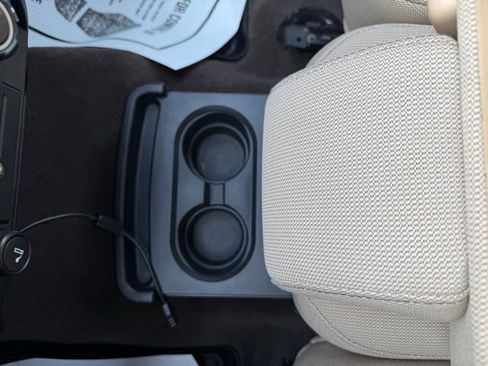 Used 2011 Ford F150 XLT image 29