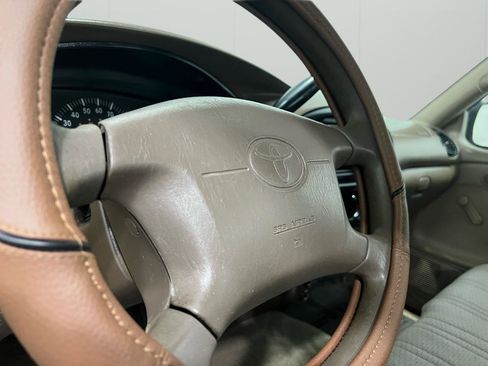 Used 2000 Toyota Tundra 2WD Regular Cab image 25