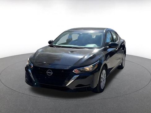 Used 2025 Nissan Sentra S image 7