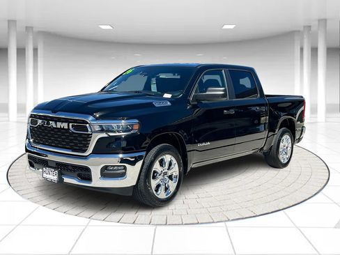 Used 2026 RAM 1500 Big Horn AWD/4WD image 1