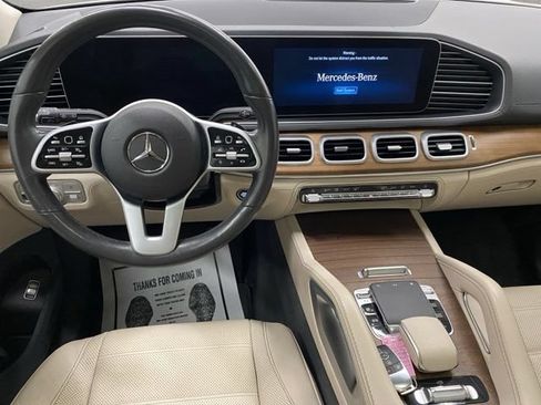 Used 2020 Mercedes-Benz GLE 580 4MATIC image 2