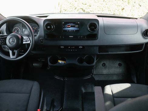 Used 2020 Mercedes-Benz Sprinter 3500 w/ Driver Convenience Package image 23