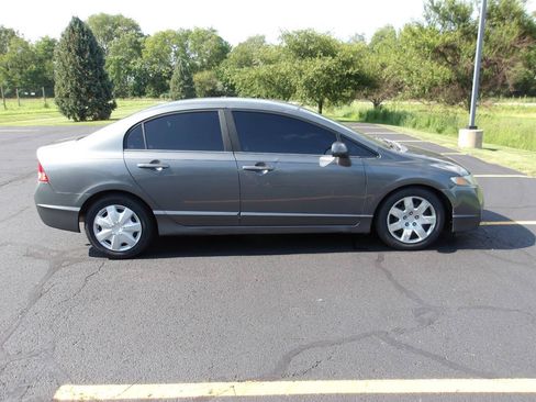 Used 2009 Honda Civic LX image 2