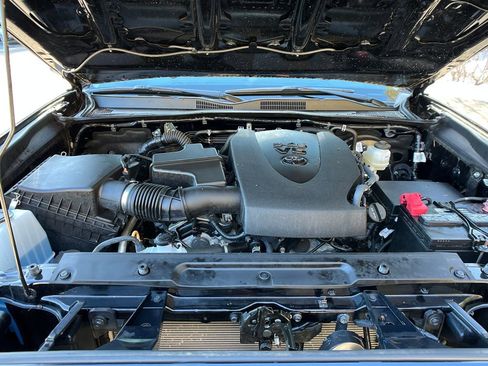 Used 2023 Toyota Tacoma SR5 image 21