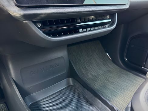 Used 2023 Rivian R1S Adventure Quad AWD/4WD image 19