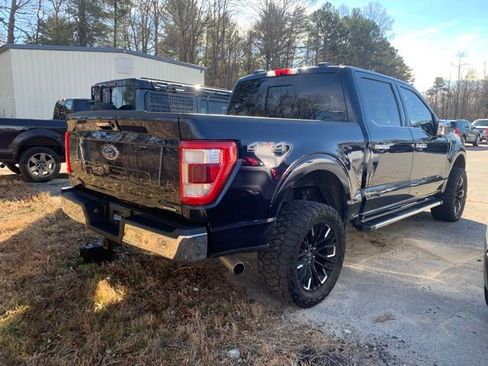 Used 2022 Ford F150 Lariat w/ Max Trailer Tow Package image 24