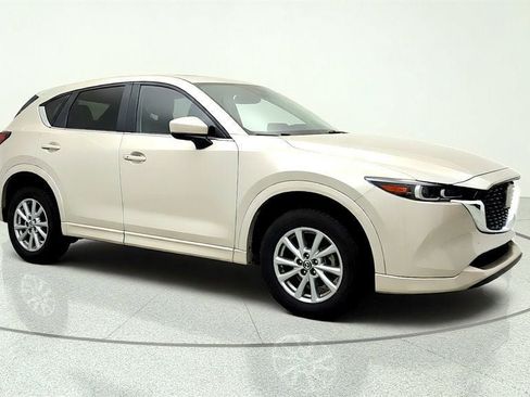 Used 2024 MAZDA CX-5 AWD 2.5 S w/ Preferred Package image 3