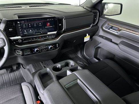 New 2026 GMC Sierra 1500 Elevation image 35