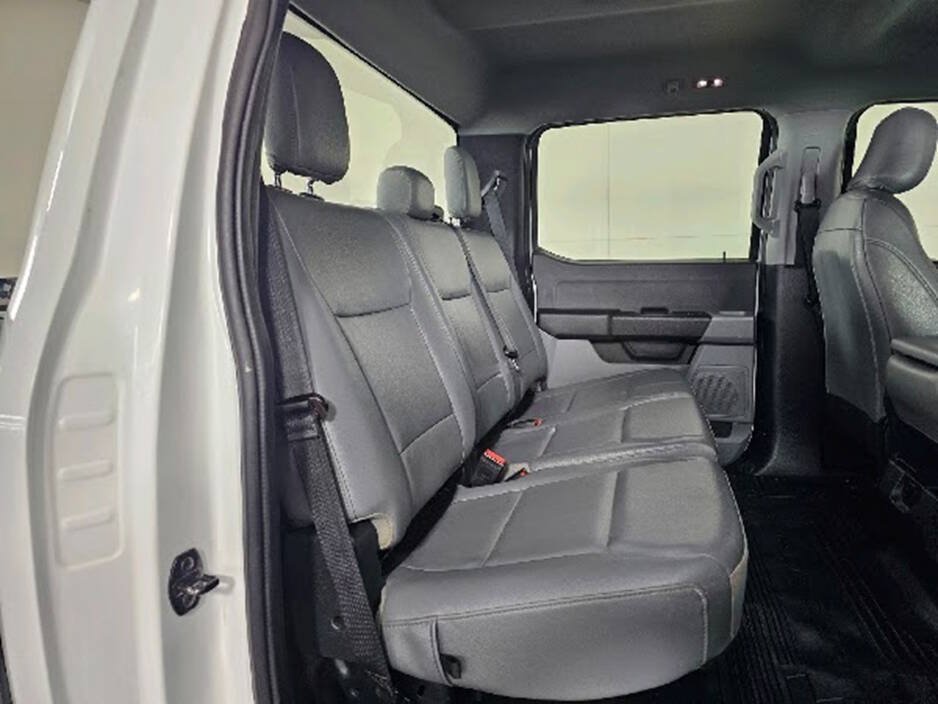 Used 2023 Ford F250 XL w/ FX4 Off-Road Package AWD/4WD image 18