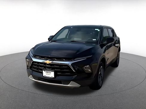 Used 2025 Chevrolet Blazer LT FWD image 7