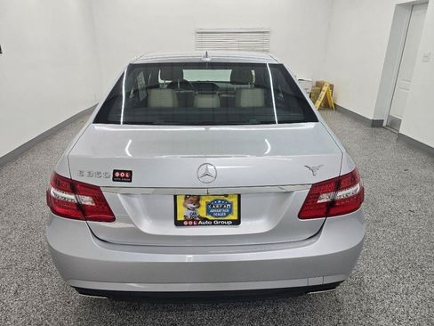 Used 2011 Mercedes-Benz E 350 Sedan image 5