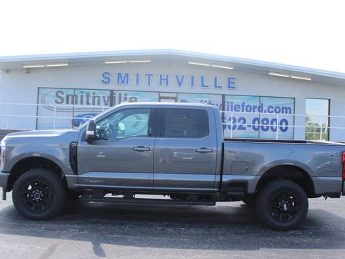 New 2026 Ford F350 Lariat w/ Black Appearance Package AWD/4WD image 8