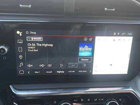 Used 2024 GMC Sierra 2500 Denali Ultimate image 16