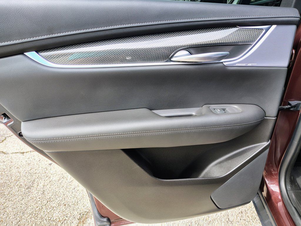 Used 2023 Cadillac XT5 Sportv AWD/4WD image 32