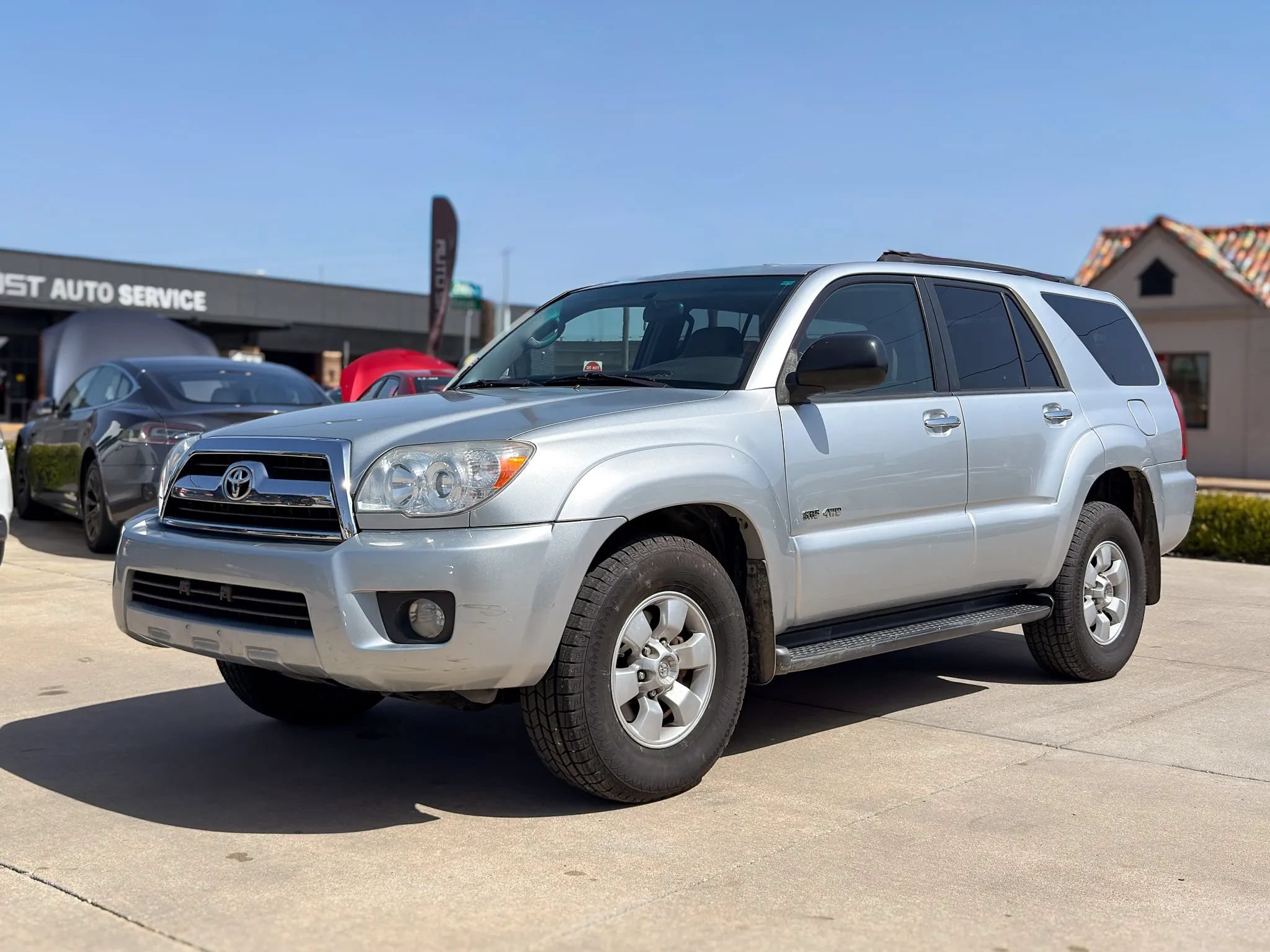 Used 2009 Toyota 4Runner SR5 AWD/4WD image 3