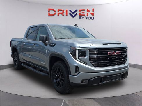 New 2026 GMC Sierra 1500 Elevation AWD/4WD image 2