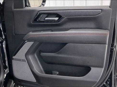 Certified 2025 GMC Yukon XL AT4 Ultimate image 22