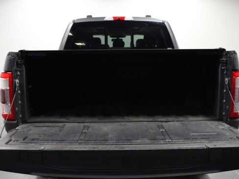 Used 2021 Ford F150 Limited image 14