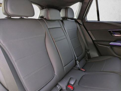 Certified 2025 Mercedes-Benz GLC 300 image 19