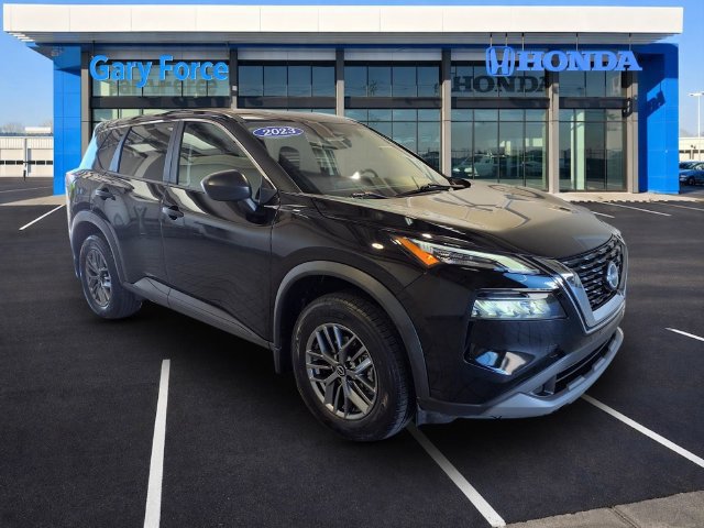 Used 2023 Nissan Rogue S AWD/4WD image 1