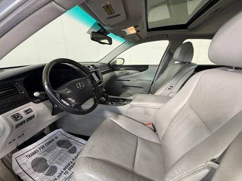 Used 2012 Lexus LS 460 w/ Luxury Value Edition RWD image 5