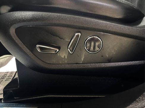 Used 2017 Lincoln MKX Reserve image 40