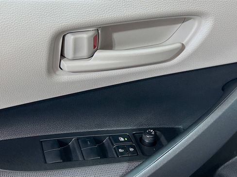 New 2026 Toyota Corolla LE image 18