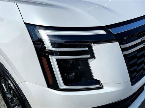 New 2026 Nissan Armada SV AWD/4WD image 32