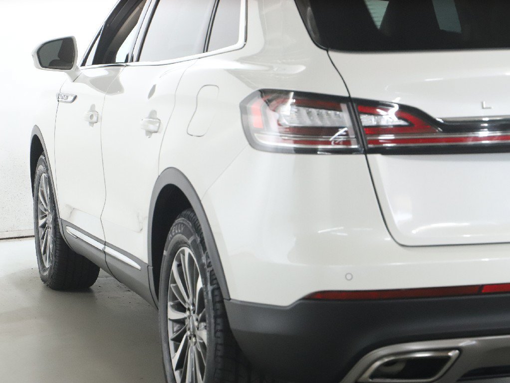 Used 2023 Lincoln Nautilus FWD w/ Premium Package image 41