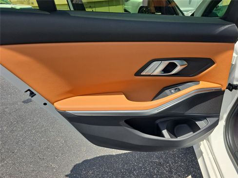 Certified 2023 BMW M340i RWD image 9