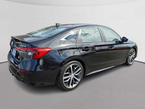 Certified 2024 Honda Civic Touring image 11