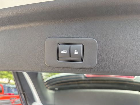 New 2025 Nissan Murano Platinum w/ Cargo Package image 18