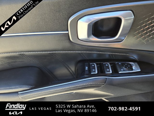 Used 2022 Kia Sorento SX AWD/4WD image 23