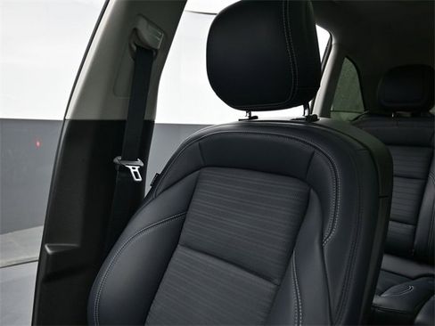 Used 2024 Lincoln Nautilus Reserve w/ Equipment Group 202A image 26