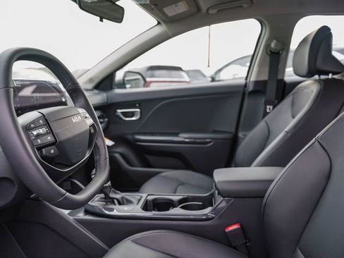 New 2026 Kia K4 EX image 20