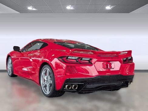 Used 2023 Chevrolet Corvette Stingray Premium Cpe w/ Z51 Performance Package image 3