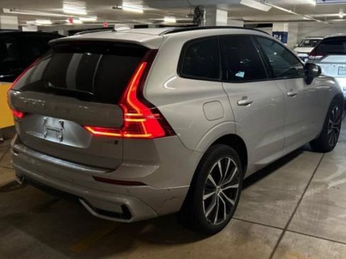 Used 2024 Volvo XC60 B5 Plus w/ Protection Package Premier AWD/4WD image 6