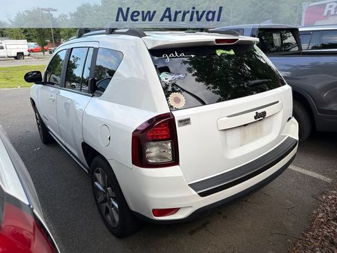 Used 2016 Jeep Compass Sport w/ Power Value Group FWD image 4