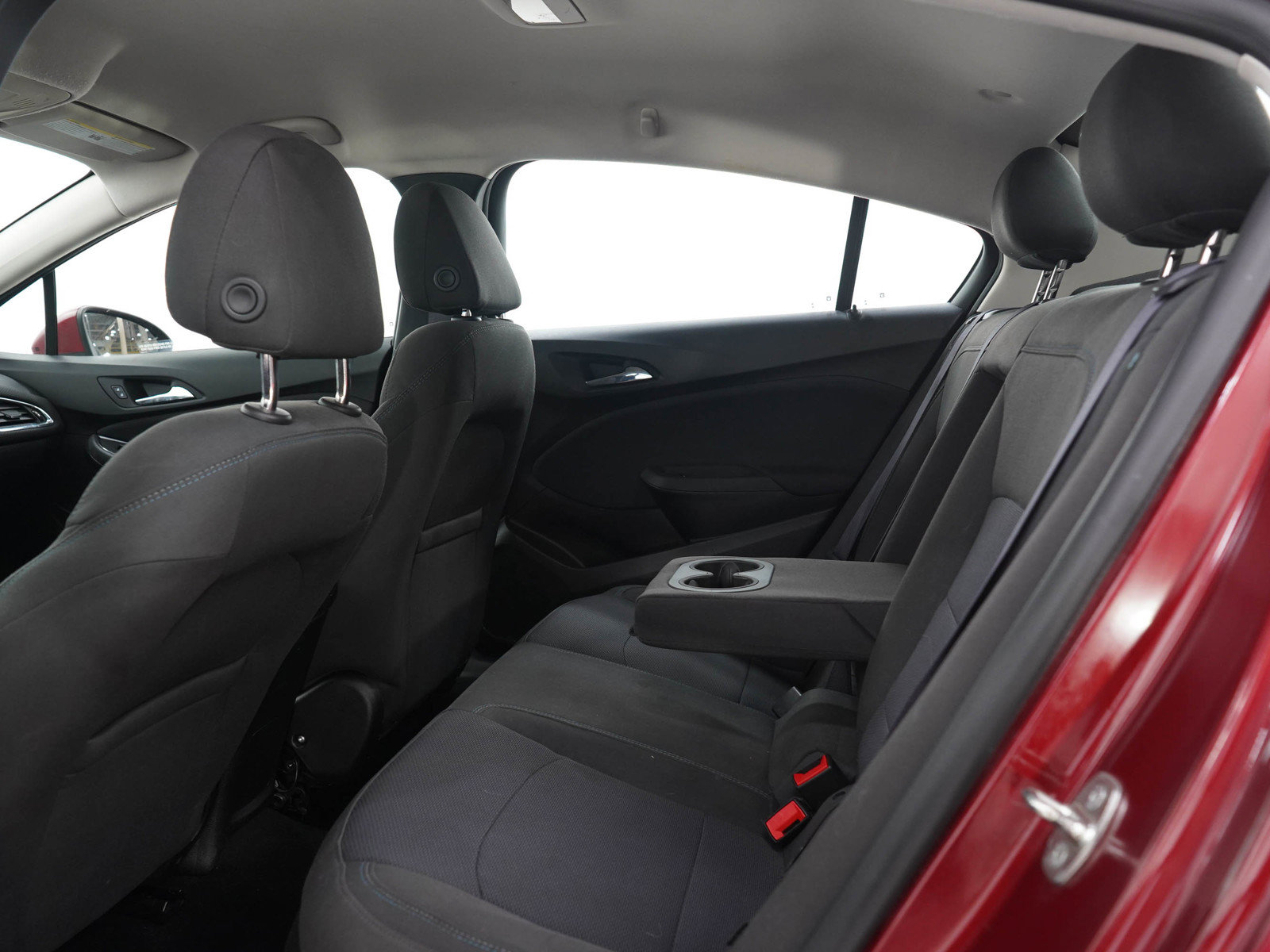 Used 2017 Chevrolet Cruze LT FWD image 12