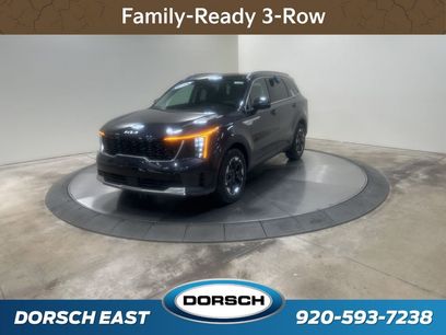 New 2026 Kia Sorento S w/ S Panoramic Sunroof Package