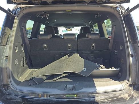 Certified 2025 Nissan Armada SL w/ Captain's Chari Seat Package AWD/4WD image 3