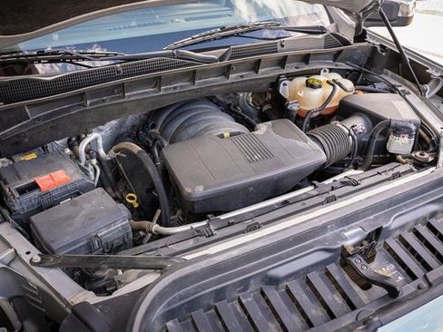 Used 2022 GMC Sierra 1500 SLE image 35