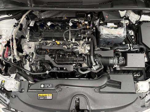 Used 2023 Toyota Corolla LE FWD image 9