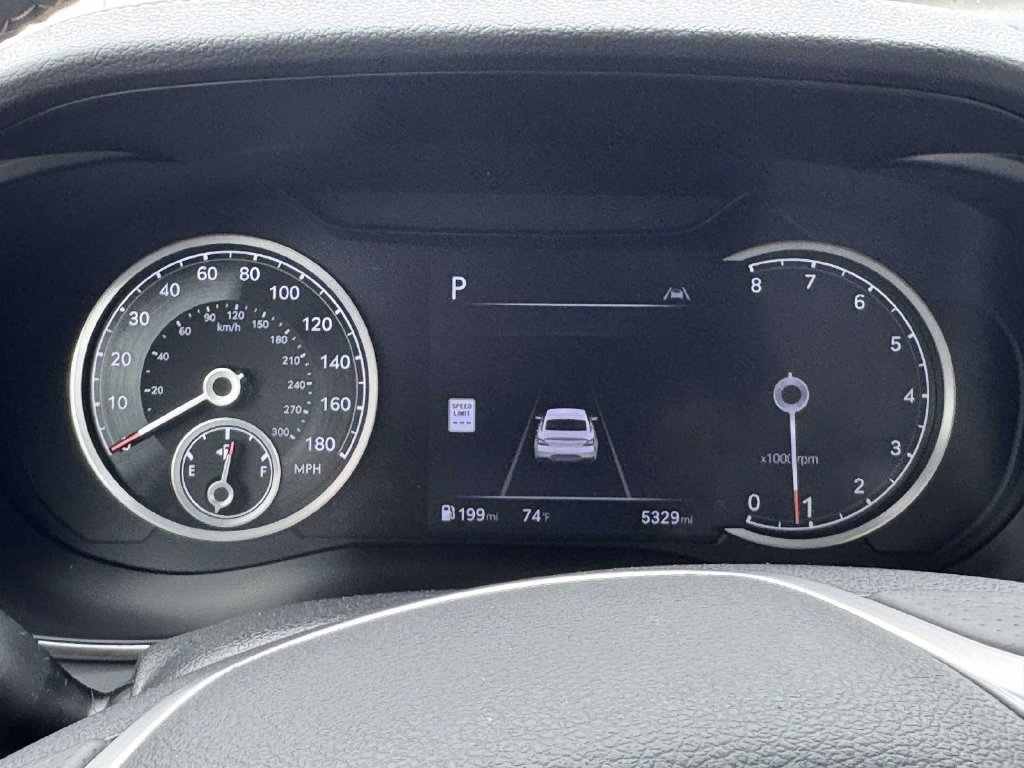 Certified 2026 Genesis G70 2.5T AWD/4WD image 25