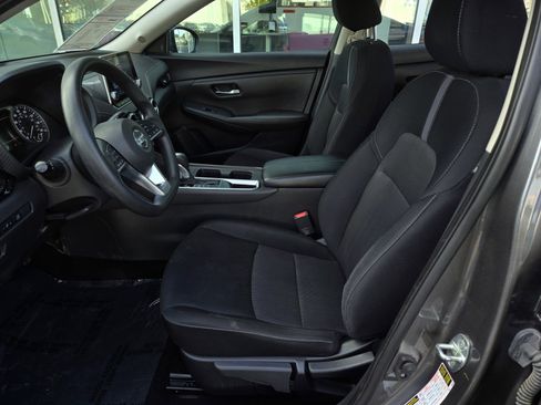 Used 2023 Nissan Sentra SV image 16