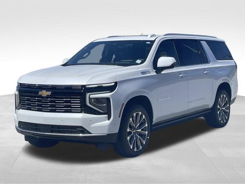 New 2026 Chevrolet Suburban High Country AWD/4WD image 7