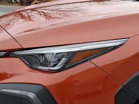 Certified 2025 Subaru Crosstrek 2.5i Limited image 9