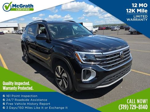 Used 2025 Volkswagen Atlas SE AWD/4WD image 1