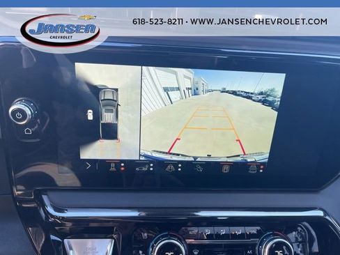 Used 2024 GMC Sierra 1500 AT4 w/ Technology Package image 34