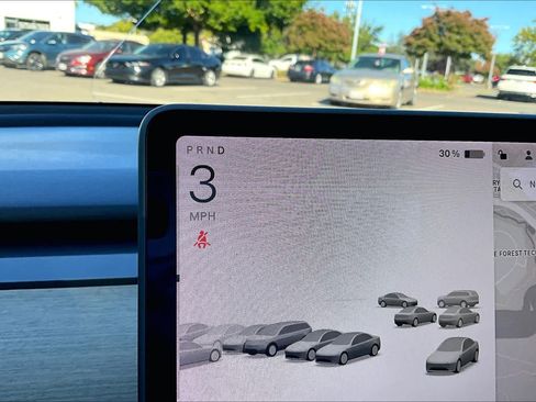 Used 2022 Tesla Model 3 RWD image 25